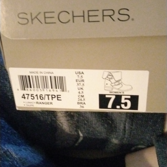 Shoes - Picture 2 of 2